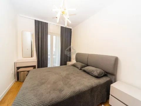 Izdavanje, jednosoban stan, 49m², Central Point, Podgorica - image 6