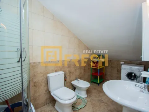 Rent, house, 140m², Dahna, Podgorica - image 22