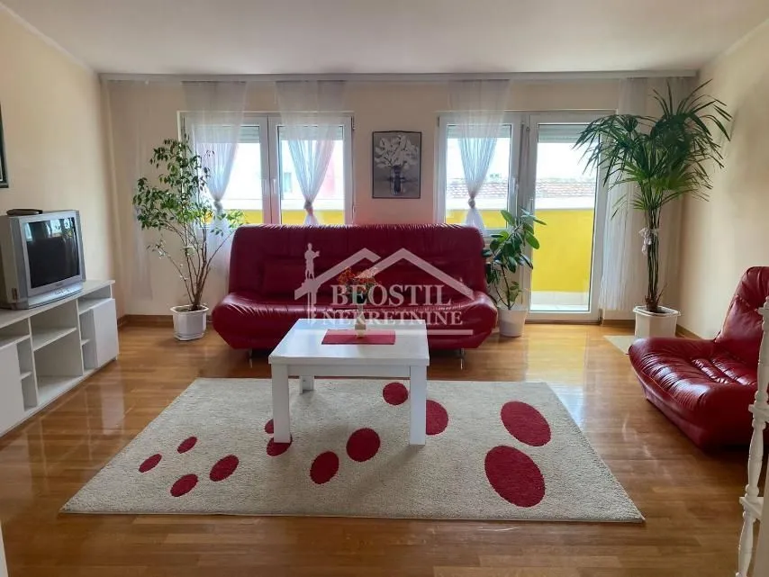 Prodaja, trosoban stan, 85m², Vračar Hram, Vračar Sve Podlokacije