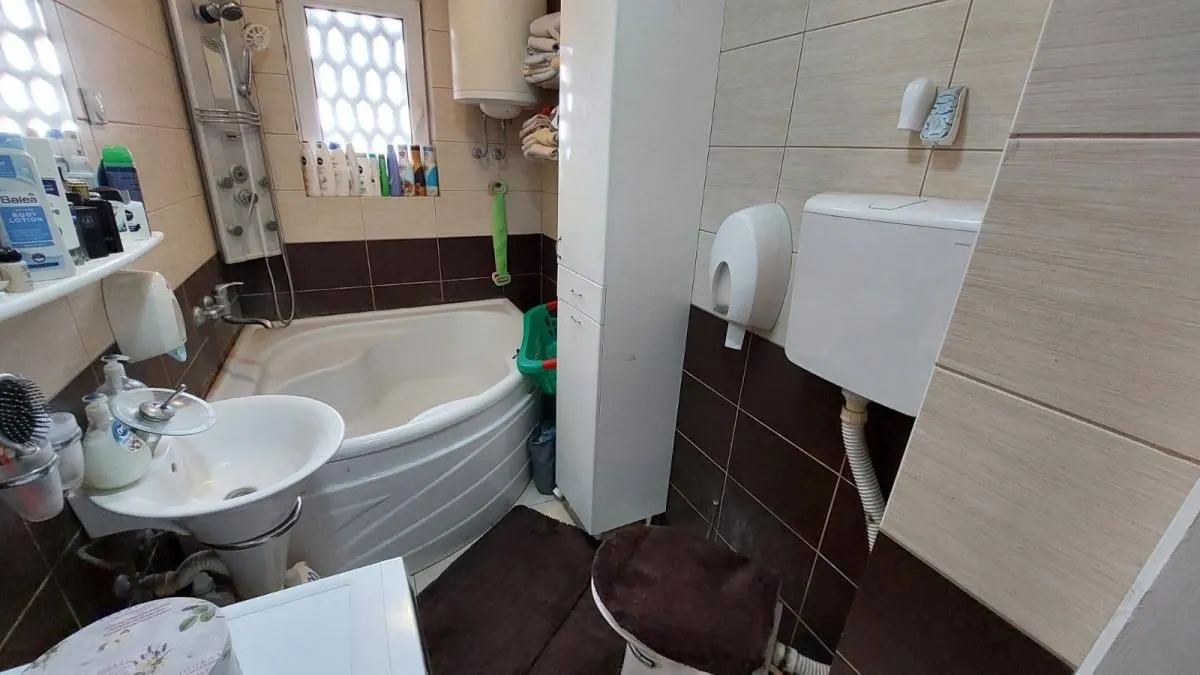 Rent, three bedroom apartment, 64m², Bulevar Oslobodjenja, Novi Sad Sve Podlokacije