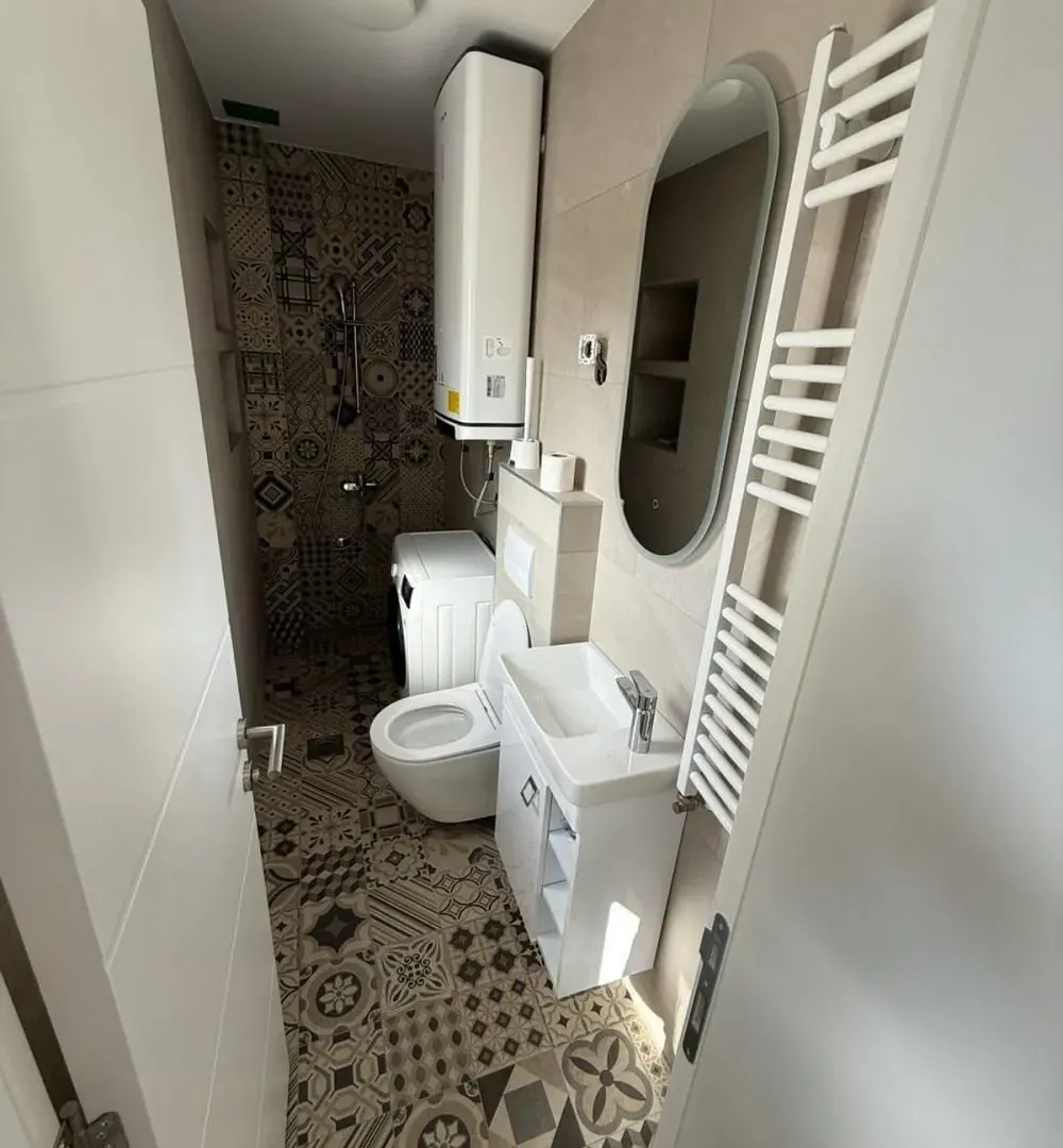 Izdavanje, kuća, 142m², Veliki Mokri Lug, Zvezdara Sve Podlokacije