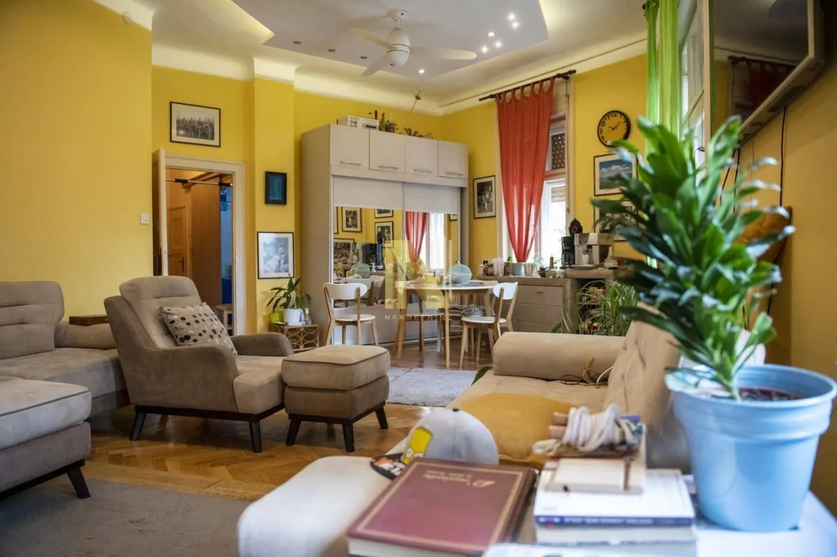 Prodaja, dvosoban stan, 62m², Stari grad, Novi Sad