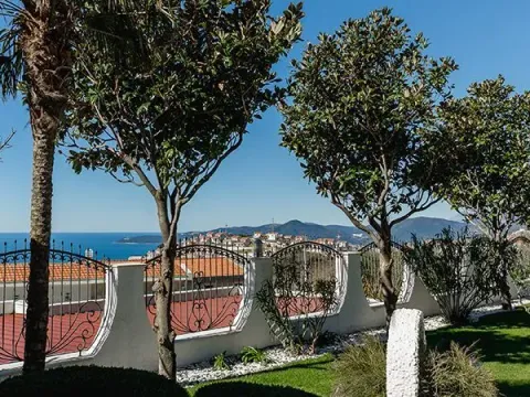 Prodaja, kuća, 410m², Blizikuće, Budva - image 7