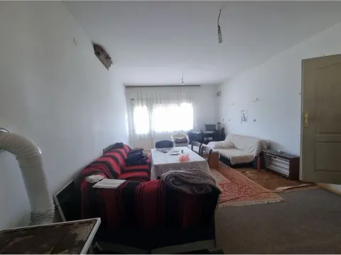 Prodaja, kuća, 345m², Niš, Srbija - image 24