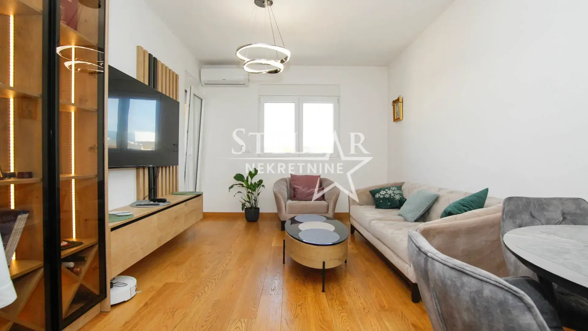 Prodaja, jednosoban stan, 45m², New City, Podgorica