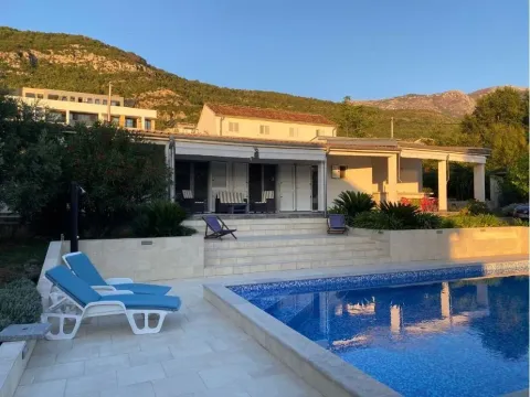 Prodaja, kuća, 239m², Kavač, Kotor - image 1