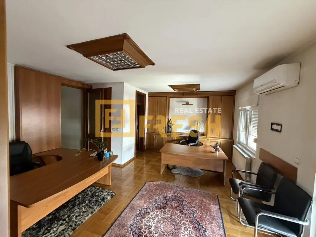 Rent, office space, 150m², Ljubović, Podgorica