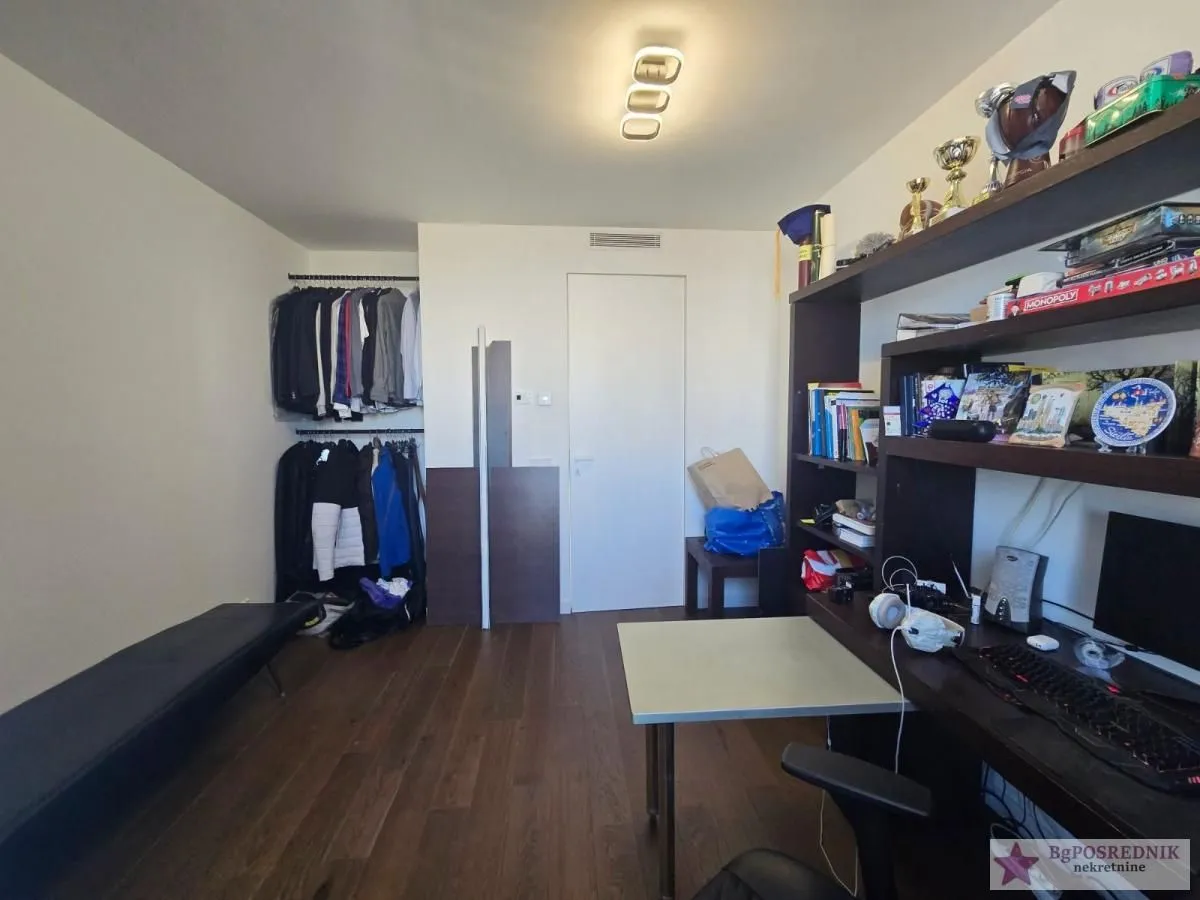 Prodaja, trosoban stan, 99m², Novi Beograd Sve Podlokacije, Beograd