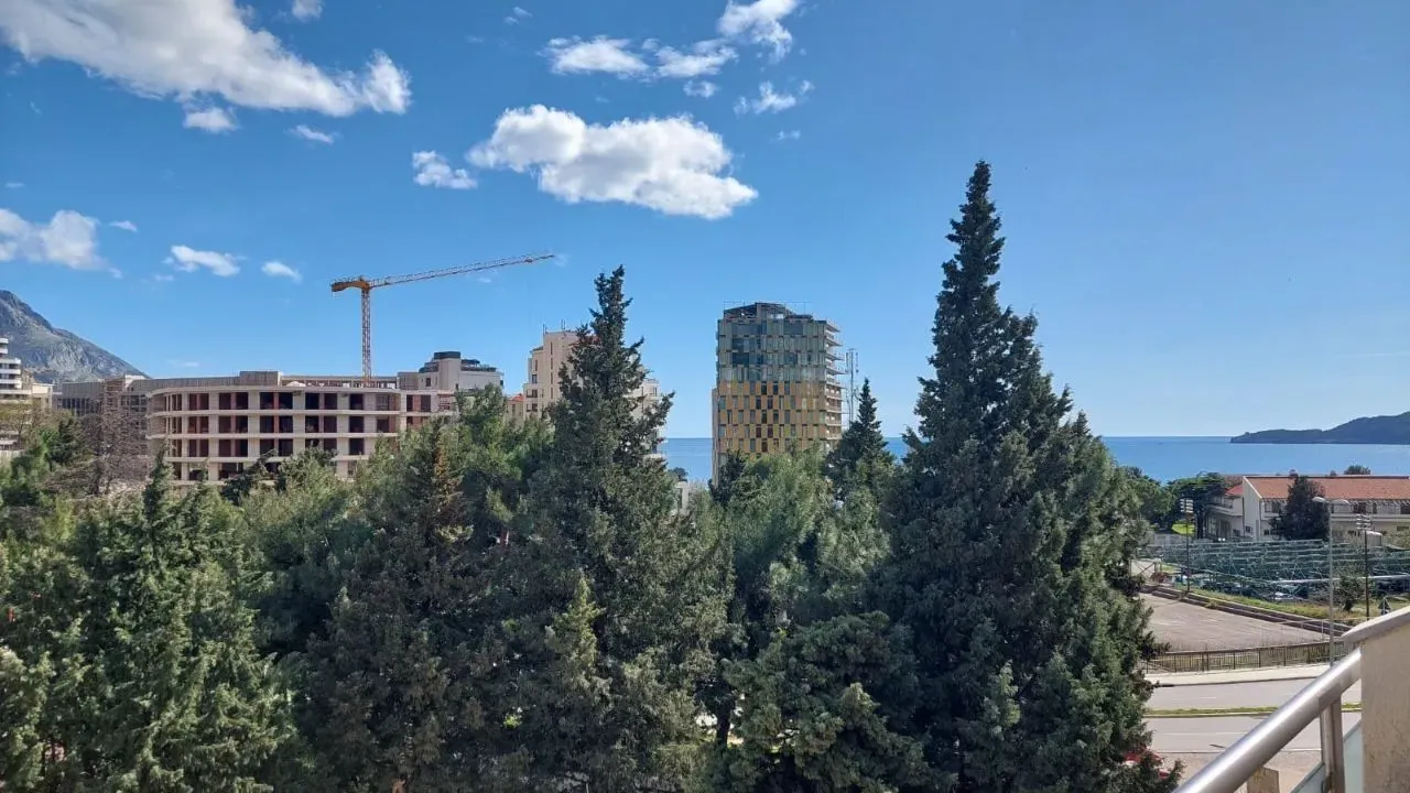 Prodaja, jednosoban stan, 54m², Bečići, Budva