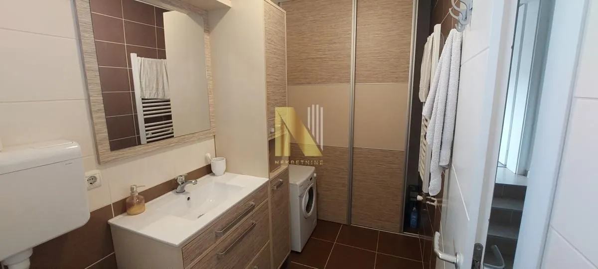 Sale, office space, 500m², Telep, Novi Sad Sve Podlokacije