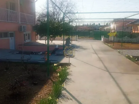 Rent, two bedroom apartment, 104m², Tološi, Podgorica - image 3