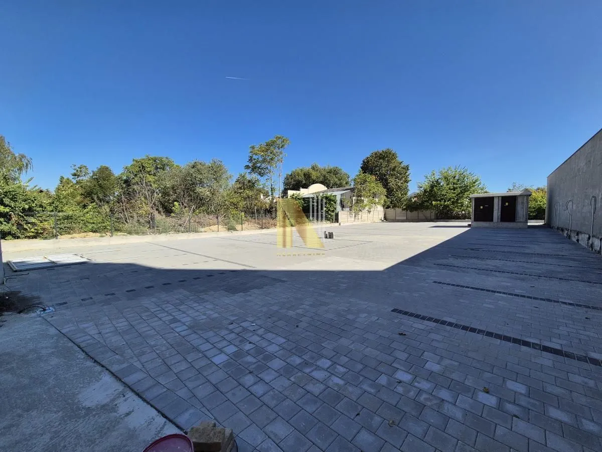 Rent, office space, 330m², Salajka, Novi Sad Sve Podlokacije