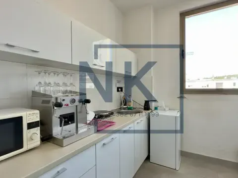 Izdavanje, poslovni prostor, 106m², Centar, Podgorica - image 11