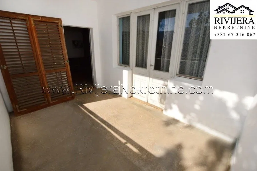 Prodaja, jednosoban stan, 70m², Centar, Herceg Novi