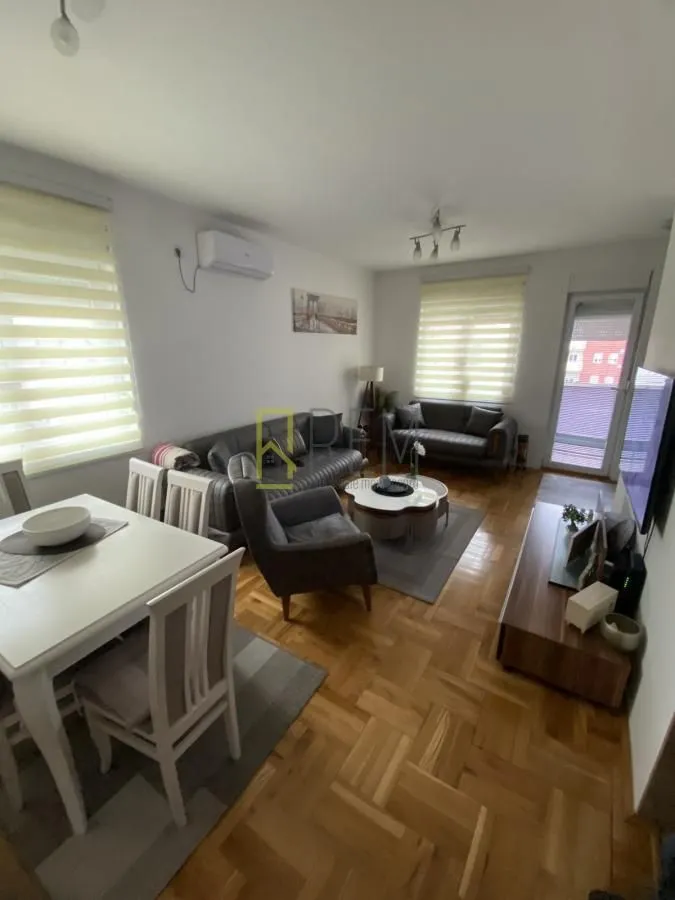 Prodaja, dvosoban stan, 49m², Ljubović, Podgorica