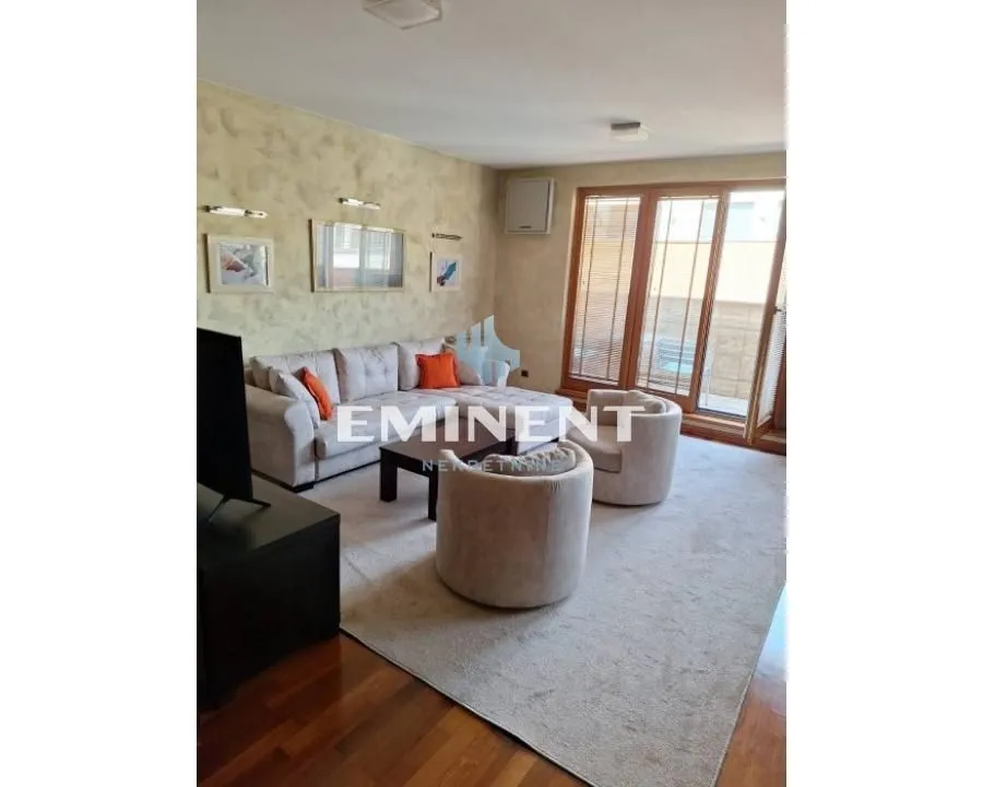 Rent, three bedroom apartment, 90m², Vračar Hram, Vračar Sve Podlokacije