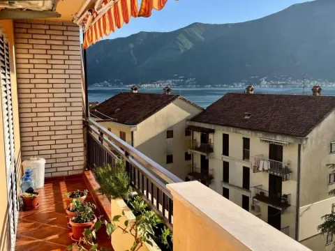 Prodaja, dvosoban stan, 62m², Kotor, Crna Gora - image 5