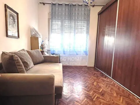 Sale, two bedroom apartment, 46m², Vračar Centar, Vračar Sve Podlokacije - image 2