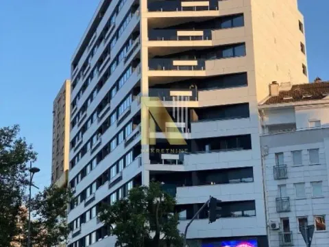 Izdavanje, garsonjera, 28m², Grbavica, Novi Sad Sve Podlokacije