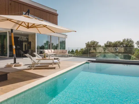 Izdavanje, kuća, 749m², Crvena Glavica, Budva - image 20