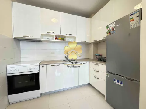 Izdavanje, dvosoban stan, 65m², Stari Aerodrom, Podgorica - image 5