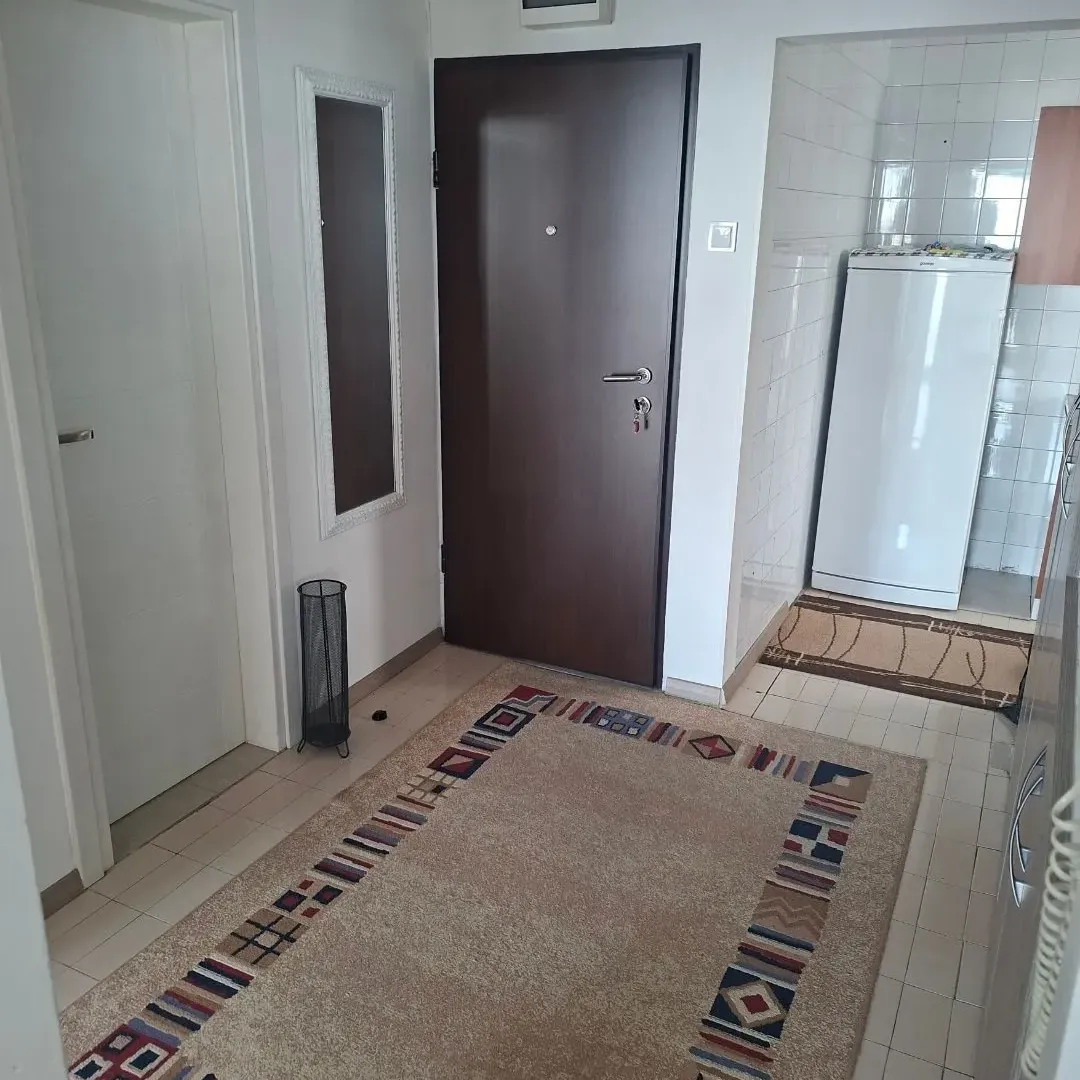 Rent, one bedroom apartment, 58m², Centar, Bar