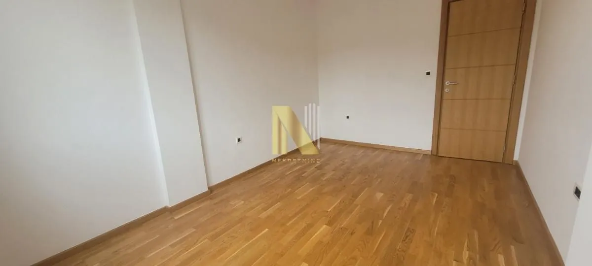 Prodaja, trosoban stan, 64m², Stari Majur, Petrovaradin