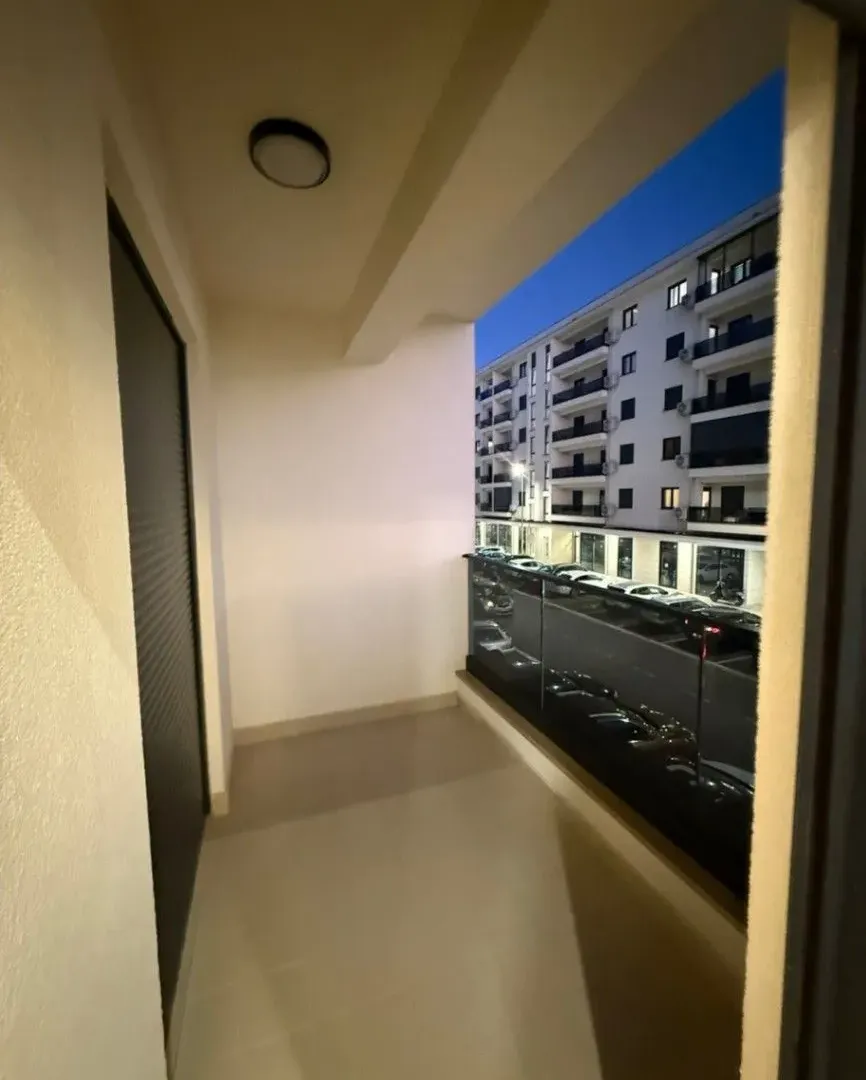 Izdavanje, dvosoban stan, 53m², New City, Podgorica