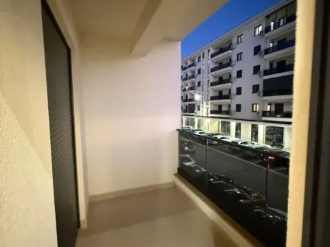 Izdavanje, dvosoban stan, 53m², New City, Podgorica - image 8