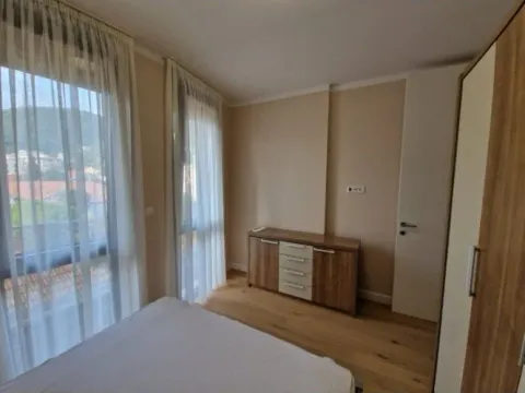 Rent, one bedroom apartment, 50m², Donja Lastva, Tivat - image 5