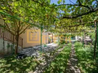 Sale, land lot, 826m², Gorica C, Podgorica - image 1