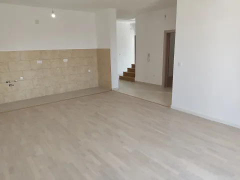 Prodaja, trosoban stan, 217m², Mažina, Tivat - image 5