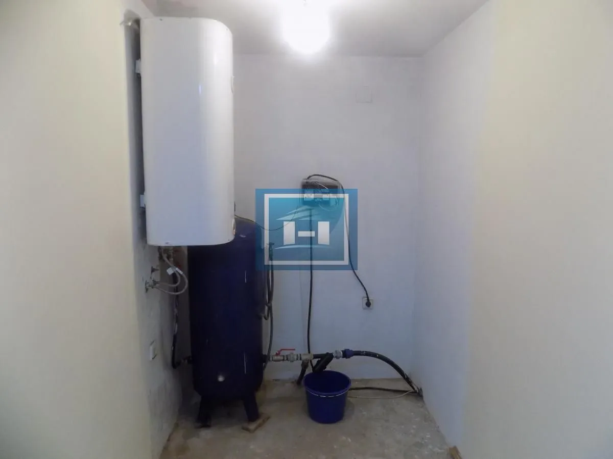 Prodaja, kuća, 389m², Karadjordjevo brdo, Paraćin