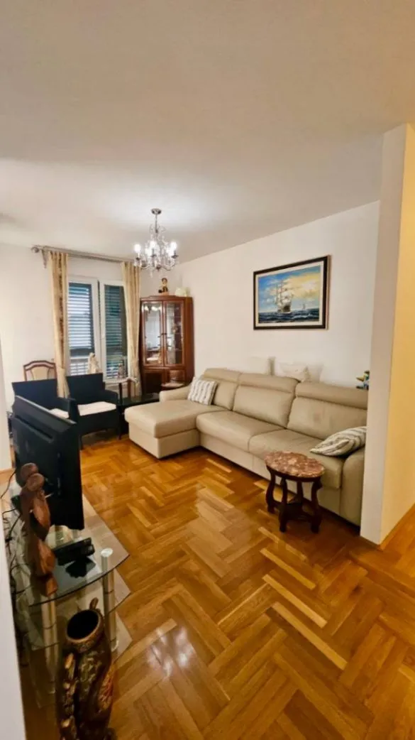 Prodaja, dvosoban stan, 85m², Bečići, Budva