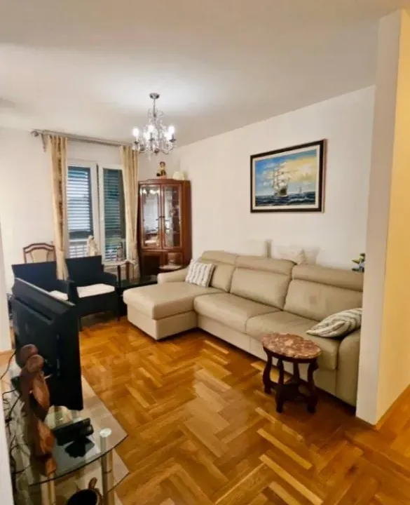Prodaja, dvosoban stan, 85m², Bečići, Budva