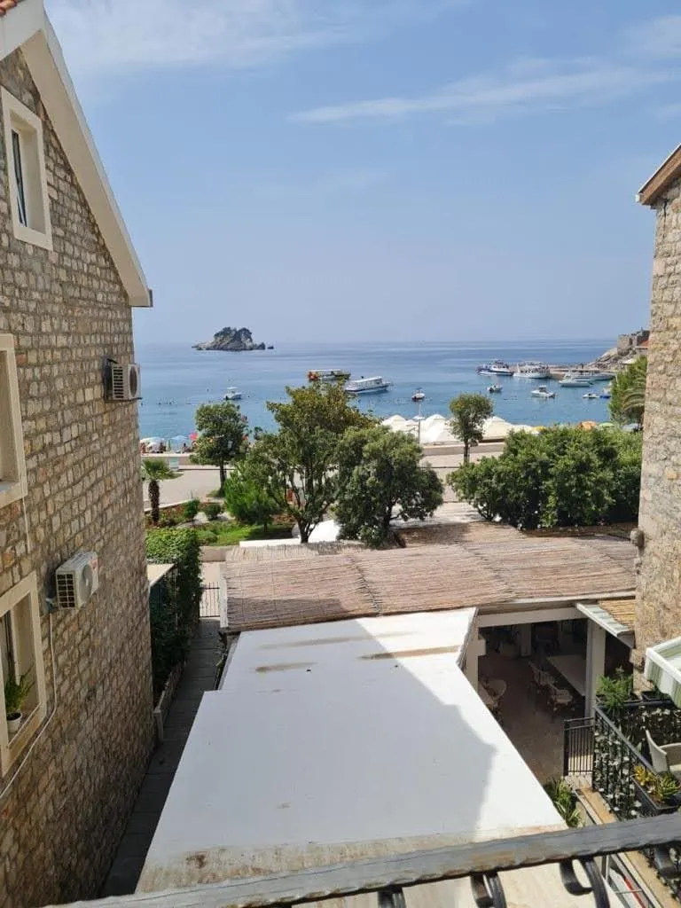Sale, apartment, 71m², Petrovac, Budva