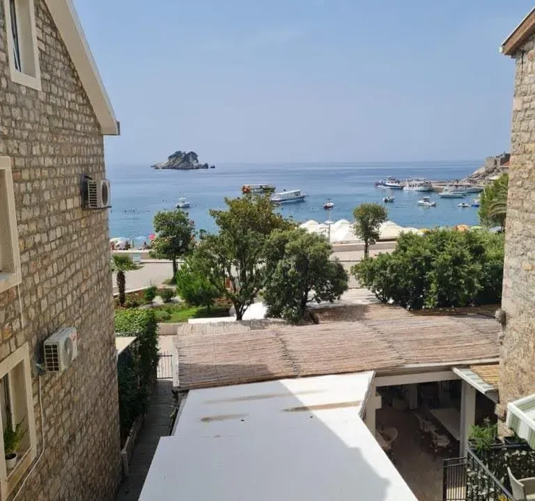 Sale, apartment, 71m², Petrovac, Budva