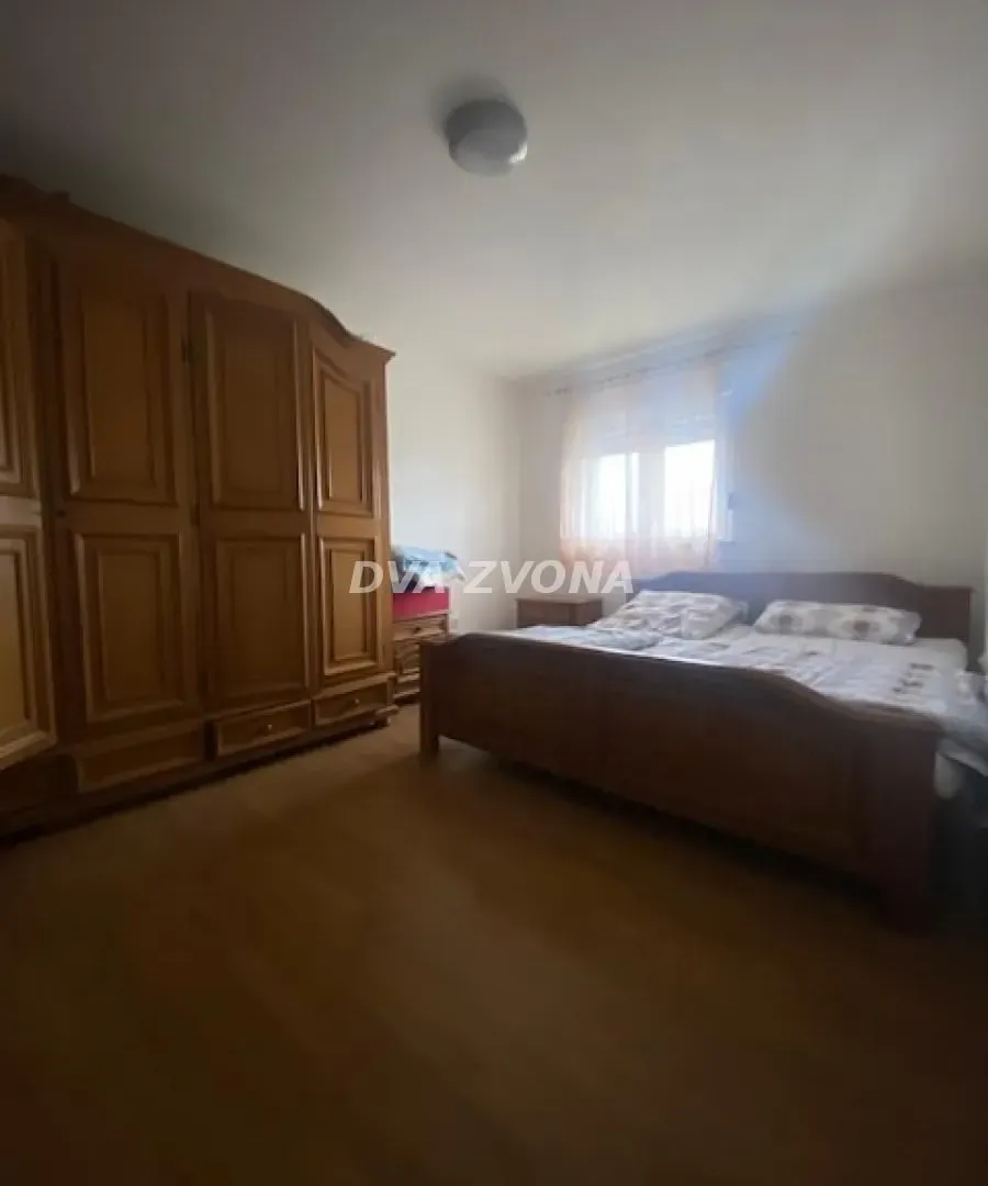 Prodaja, kuća, 93m², Čortanovci, Inđija