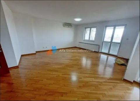 Stan in Vračar Sve Podlokacije