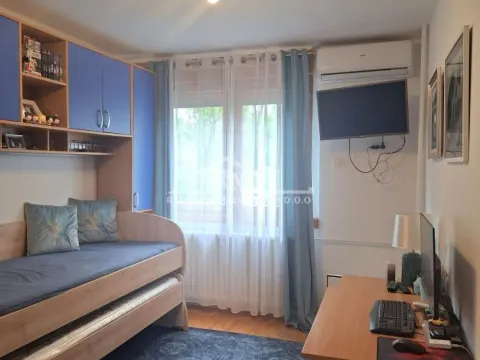 Sale, three bedroom apartment, 77m², Banjica, Voždovac Sve Podlokacije - image 16