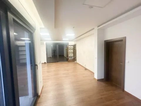 Rent, office space, 160m², Dalmatinska ulica, Podgorica - image 14