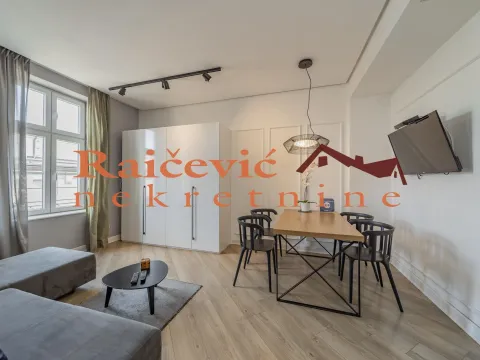 Prodaja, trosoban stan, 73m², Stari Grad, Beograd - image 19