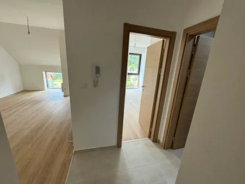 Prodaja, jednosoban stan, 41m², Kolašin, Crna Gora - image 10