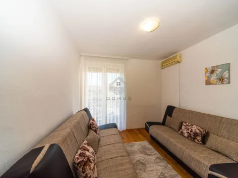 Izdavanje, dvosoban stan, 90m², Masline, Podgorica - image 11