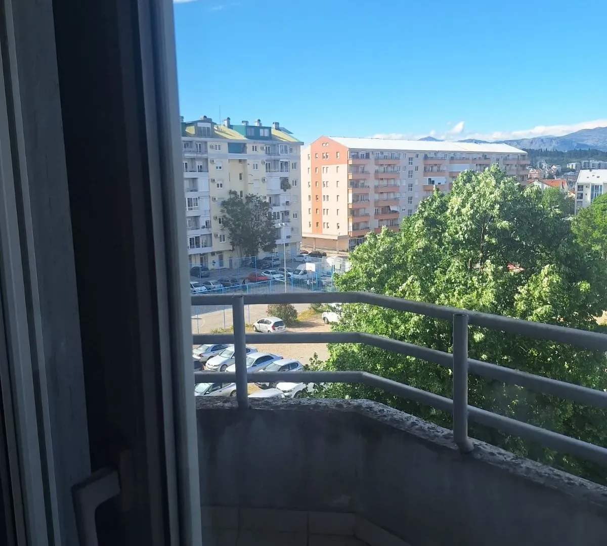 Rent, one bedroom apartment, 40m², Stari Aerodrom, Podgorica