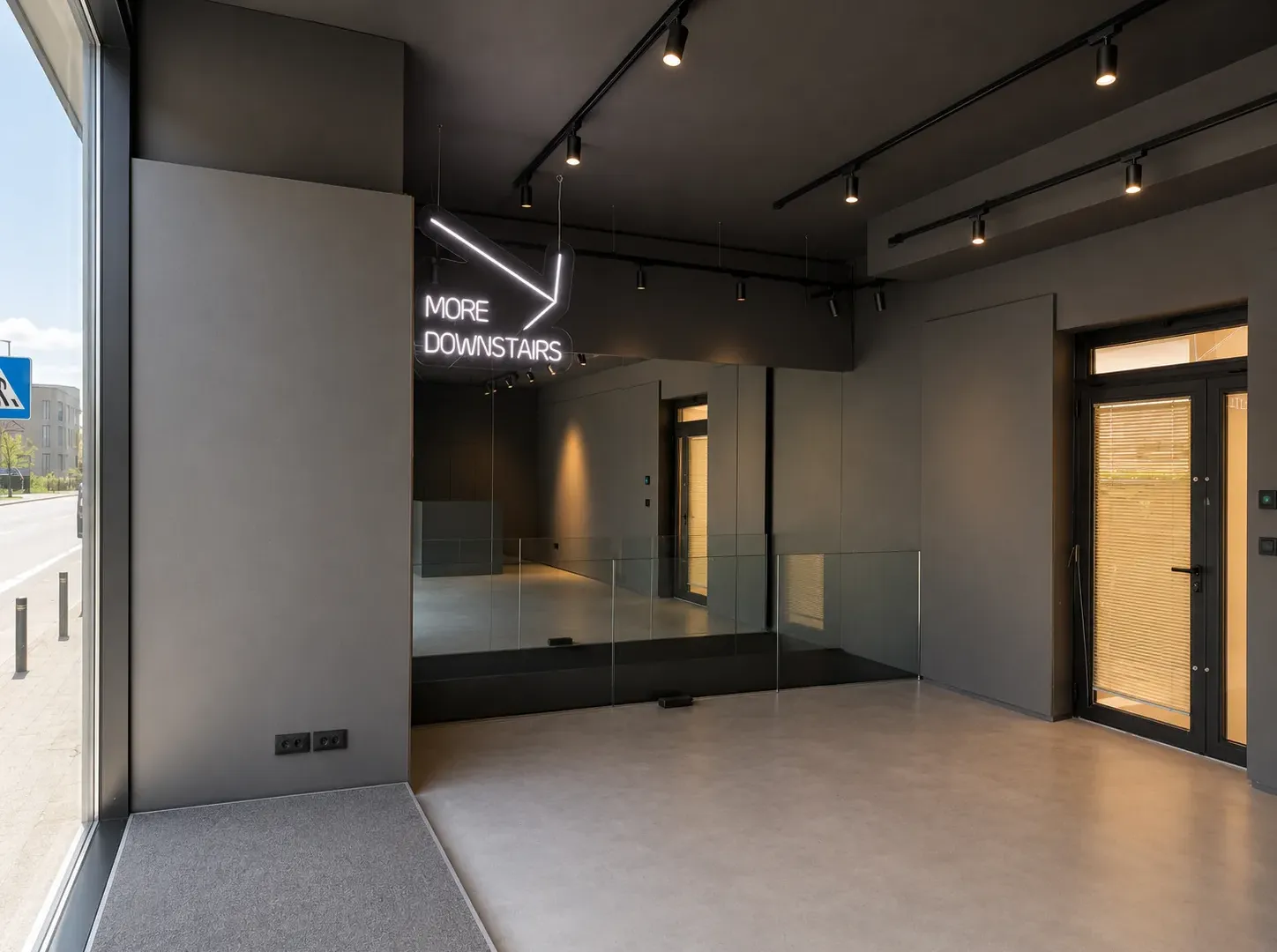 Rent, office space, 150m², Nova Dalmatinska, Podgorica