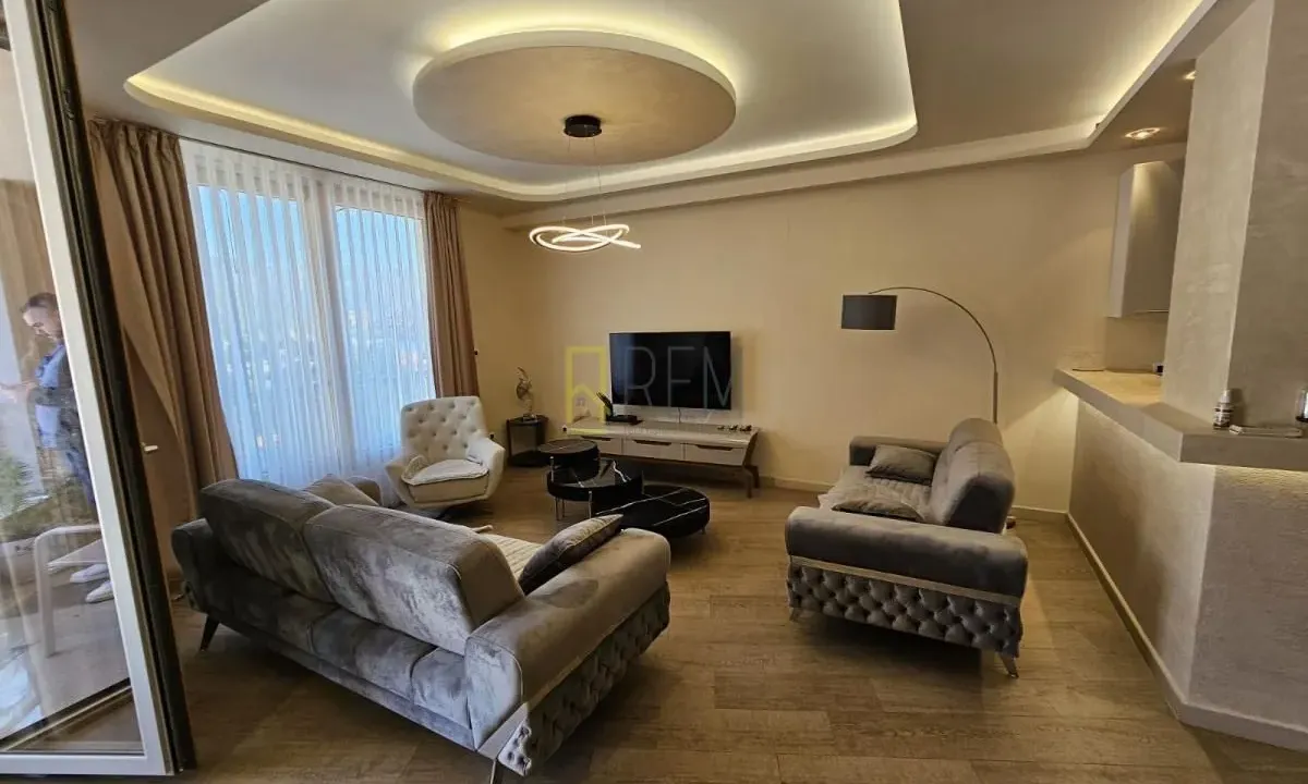 Prodaja, dvosoban stan, 104m², Budva, Crna Gora