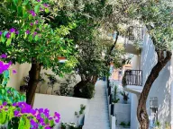 Rent, three bedroom apartment, 80m², Sveti Stefan, Budva - image 4