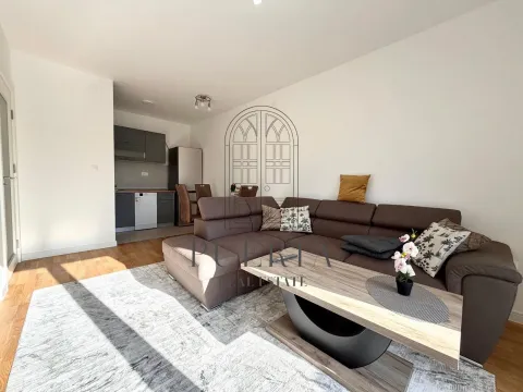 Rent, one bedroom apartment, 42m², Stari Aerodrom, Podgorica - image 2
