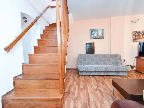 Sale, house, 240m², Kotor, Crna Gora - image 12